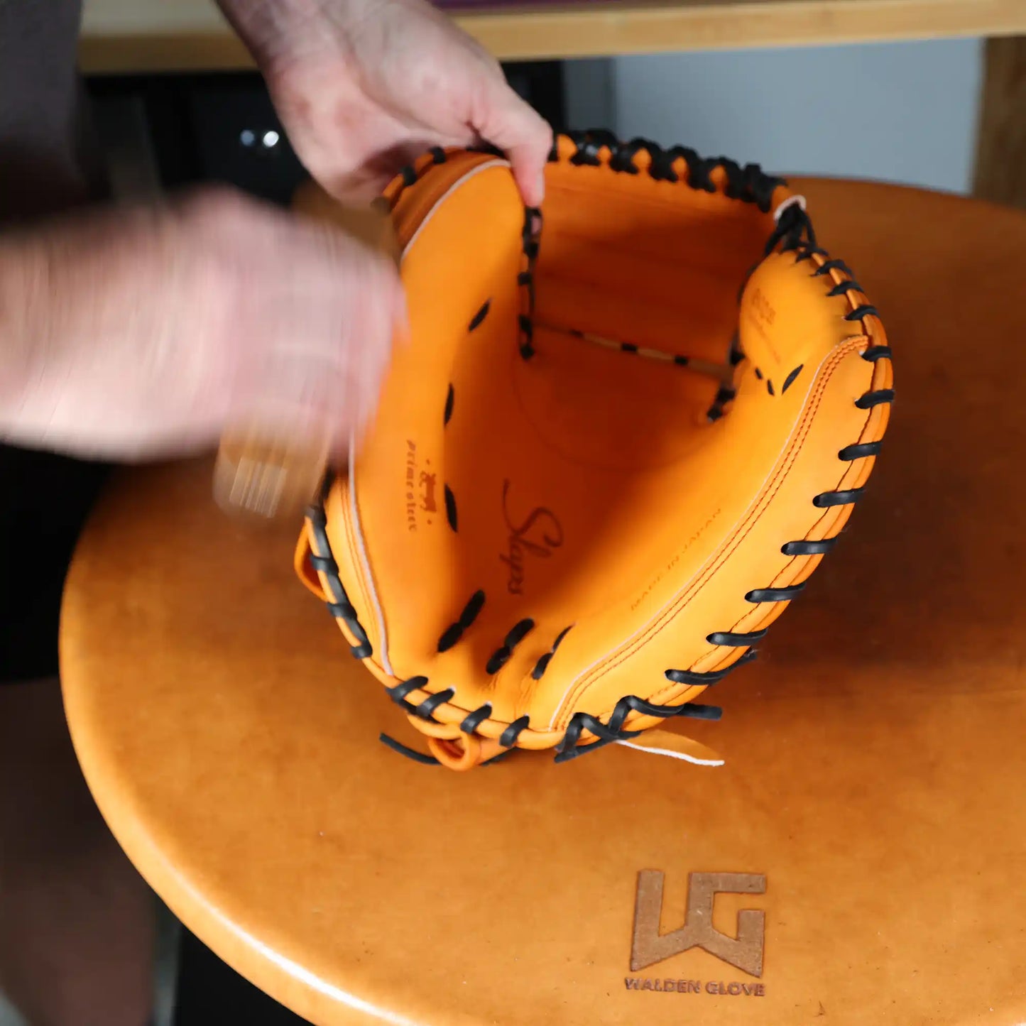 WG German Horsehair Dark Brush