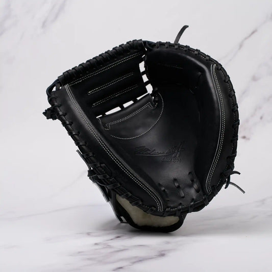 Wilson Staff Catcher’s Mitt 34”