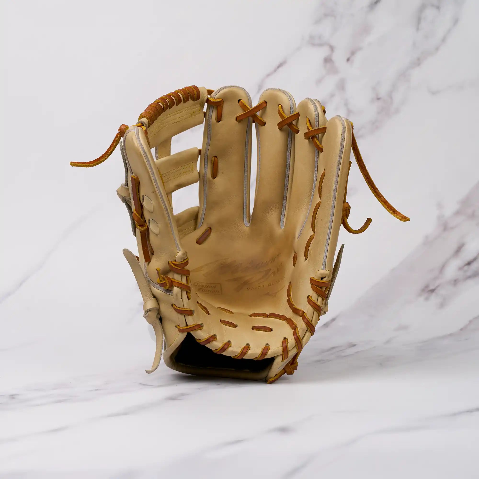 Mizuno Crafted Edition Haga 12.25