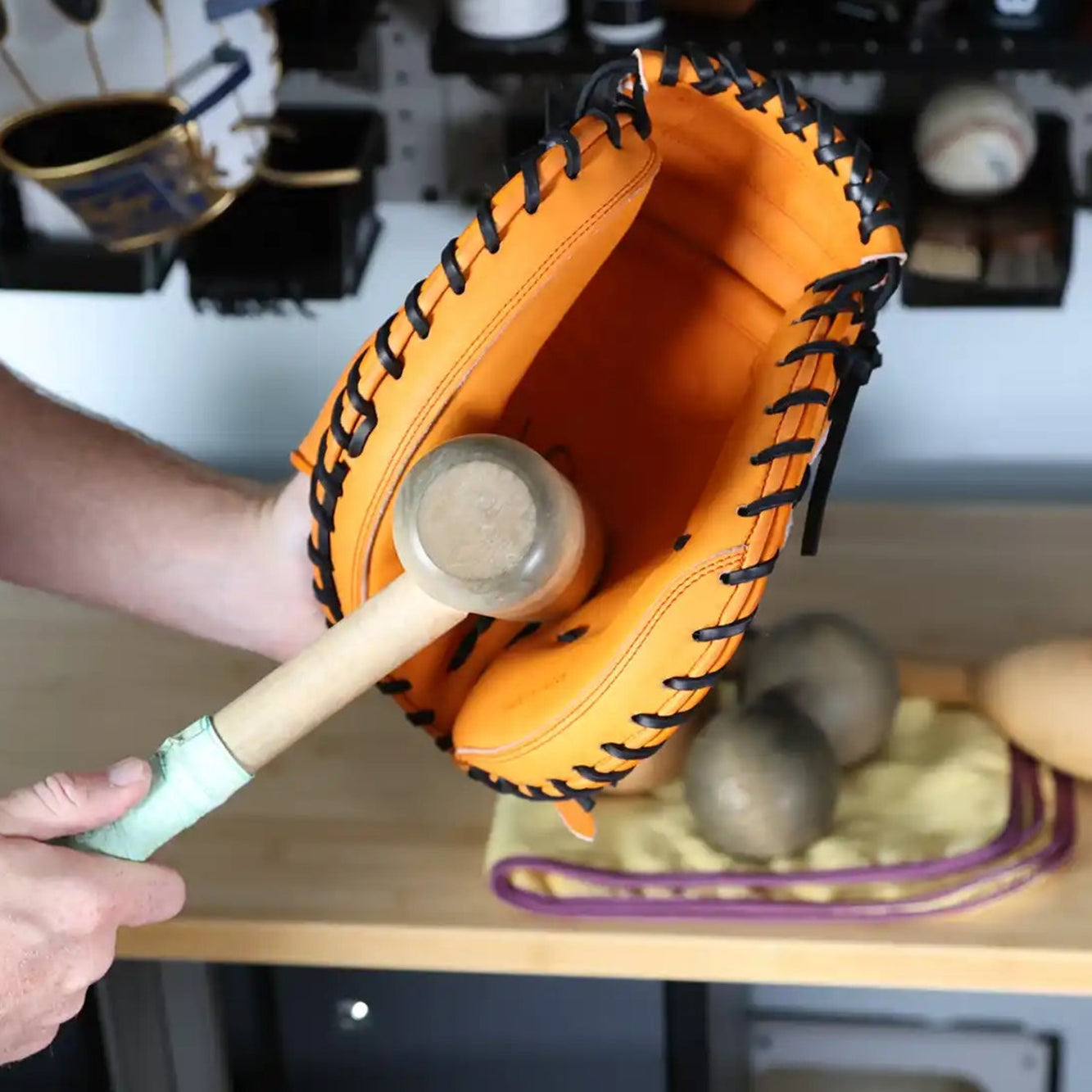 Japanese Yumomi Break In Service (Catcher's Mitt)