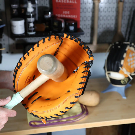 Japanese Yumomi Break In Service (Catcher's Mitt)