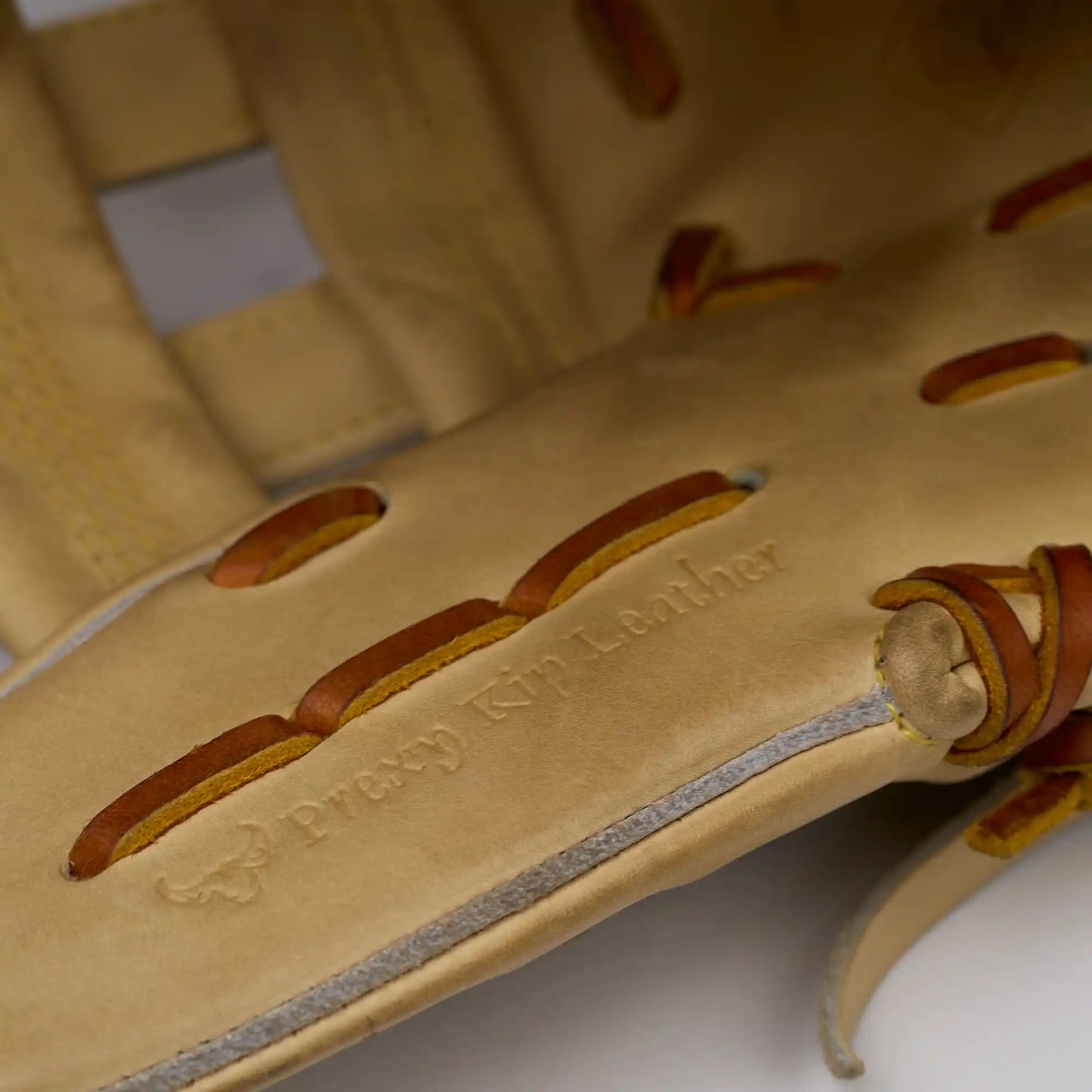 Mizuno Crafted Edition Haga 12.25"